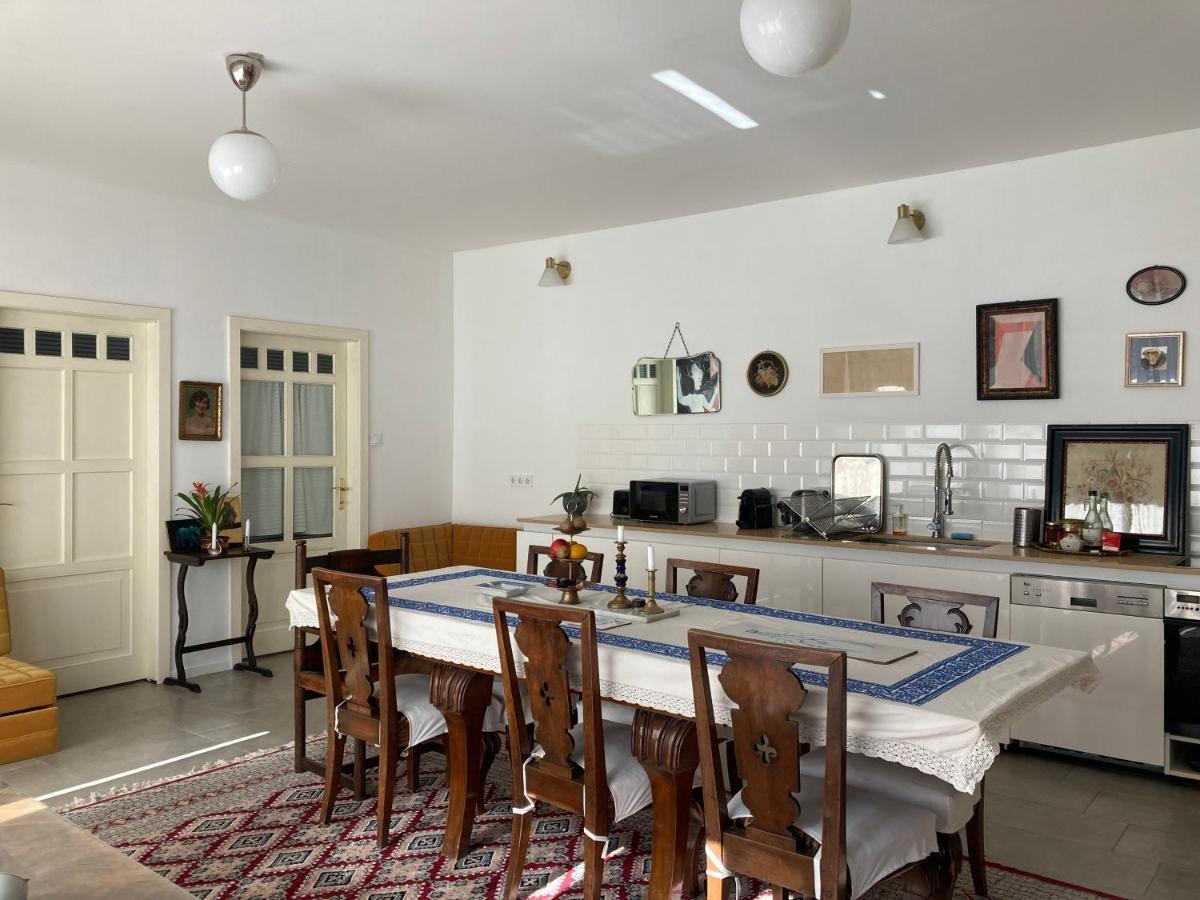 Medusa House Appartement Esztergom Buitenkant foto